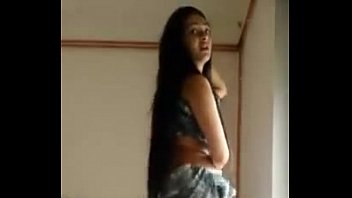 karachi girl dances nude for bf more videos on milffreecams net