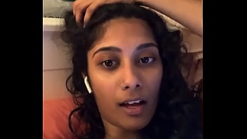 Bangladesh Girl From New York show sexy photos and rub her nipples live on Instagram 2021
